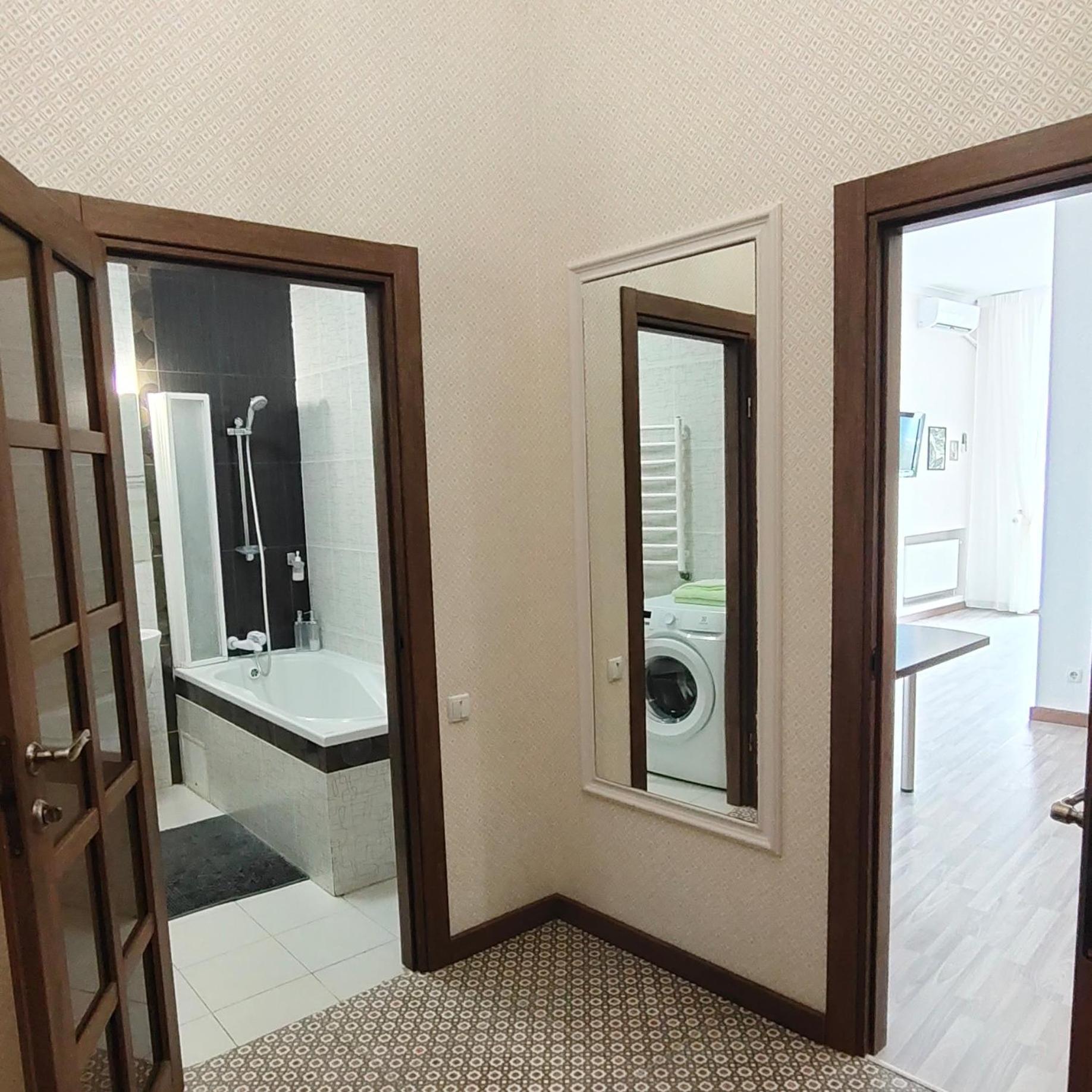 Apartment In Arcadia Palace With Sea View! 敖德萨 外观 照片